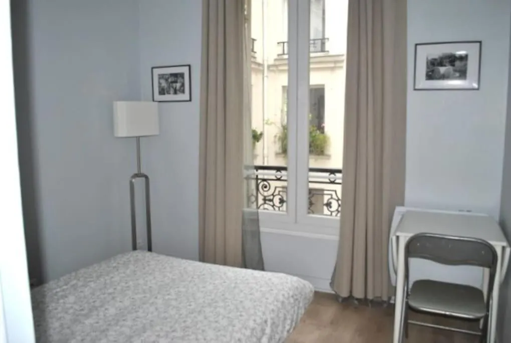 Appartement De 80 M² Proche Gare Du Nord Paris